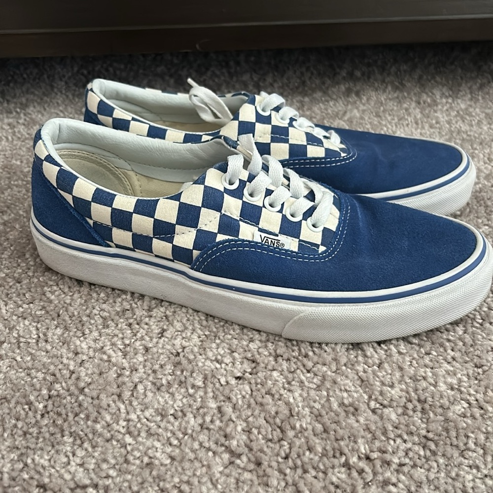 Vans - Picture 6 of 10